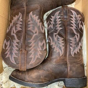Ariat Womens Boots